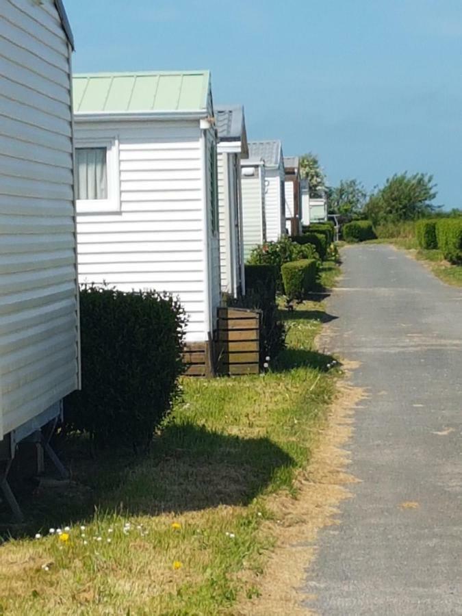 Camping L'Oiseau Blanc Hotel Sassetot-le-Mauconduit Exterior photo